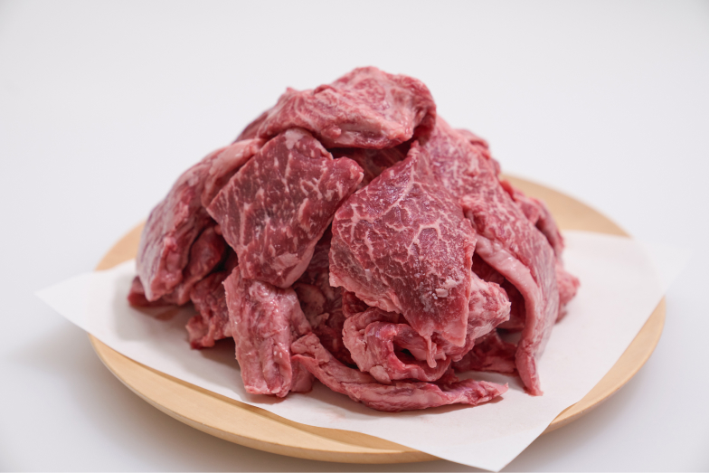 国産すじ肉（黒毛和牛入り） 1㎏パック